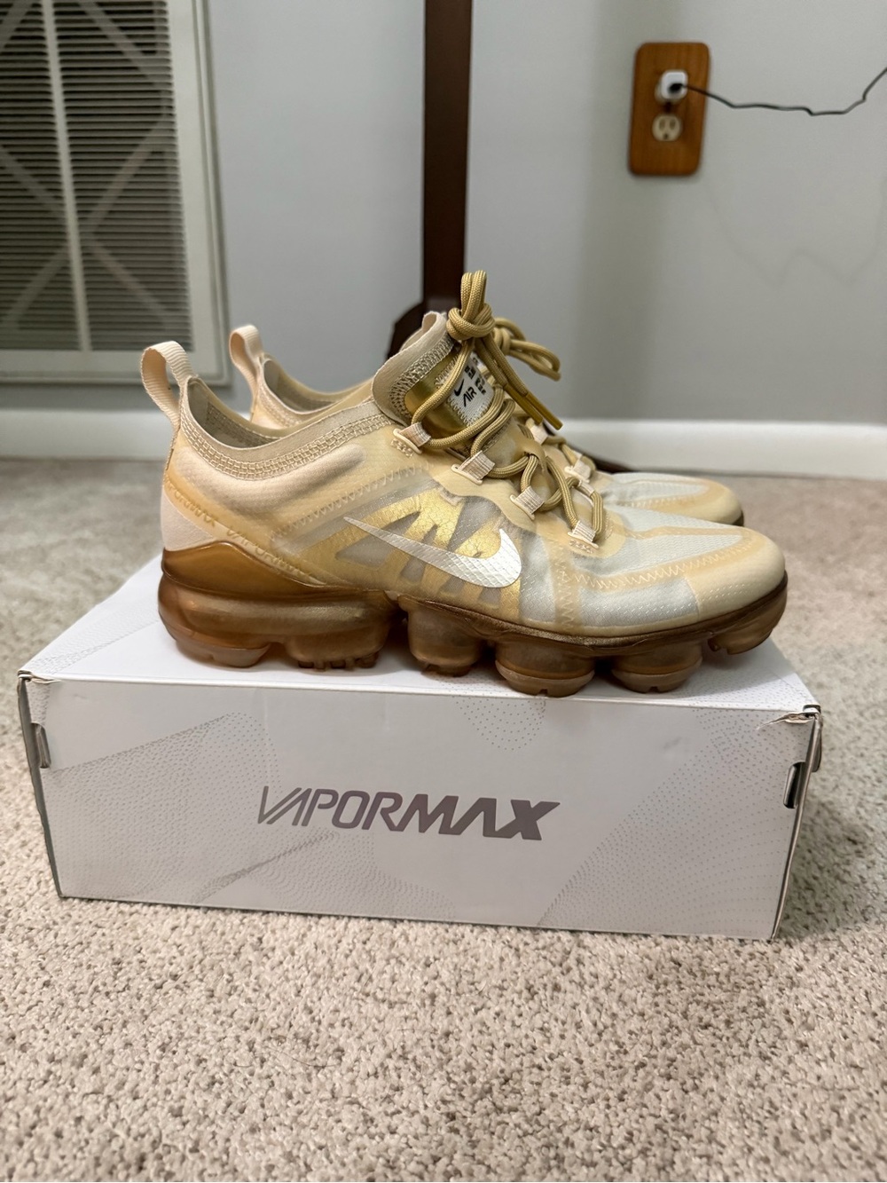 Nike Women’s Air Vapormax 2019 Sneakers